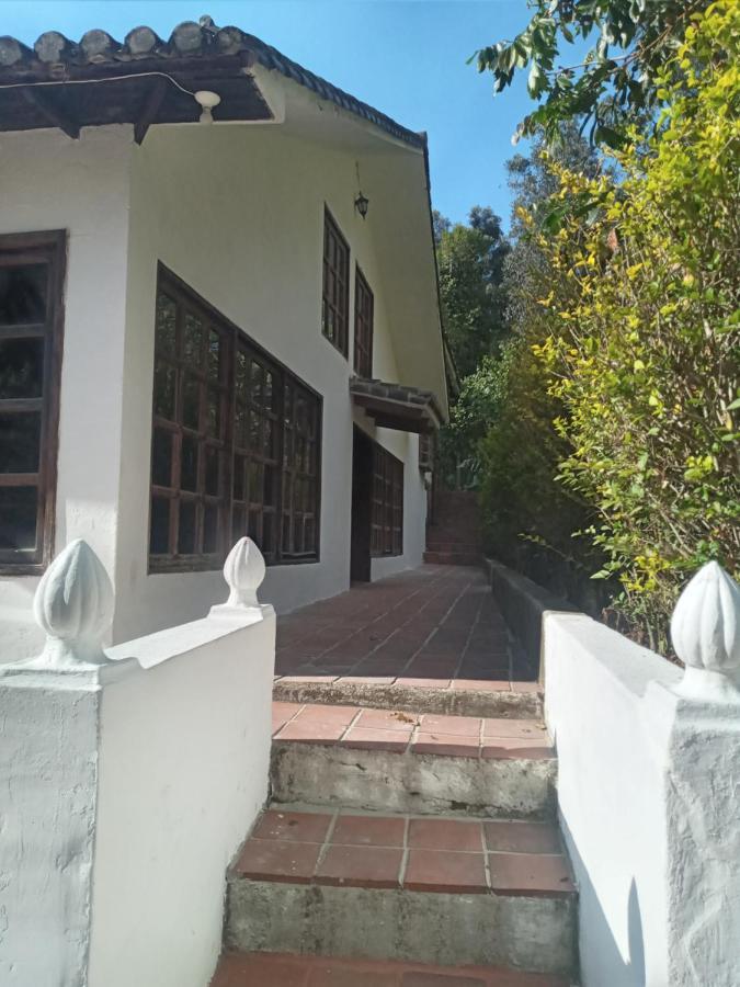 Quinta Los Eucaliptos Hotell Quito Eksteriør bilde